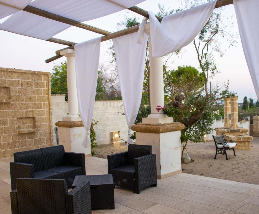 Casale Donna Rosa Bed & Breakfast Sannicola Exterior photo